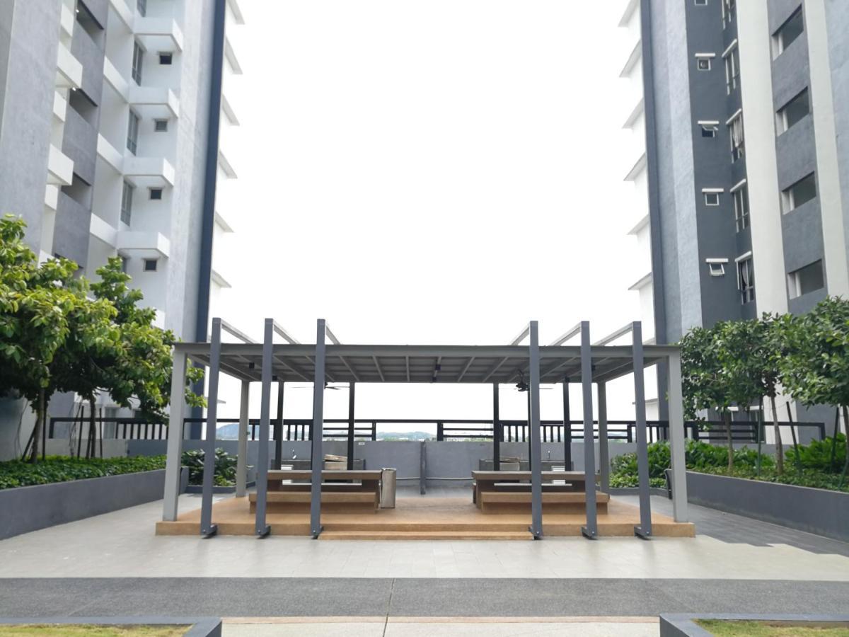 Bsp21 Apartment Jenjarum Exterior photo