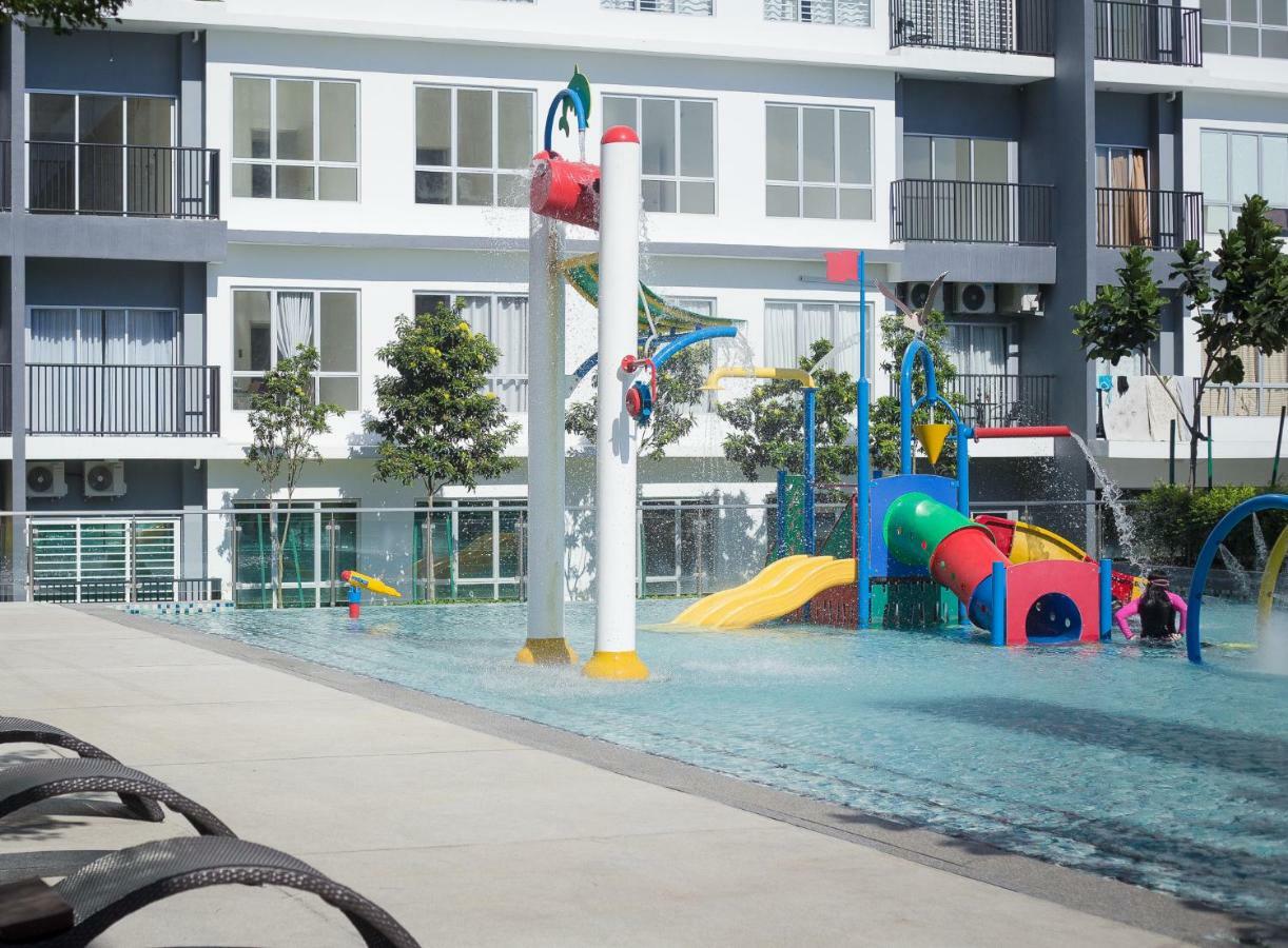 Bsp21 Apartment Jenjarum Exterior photo